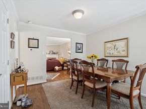 40 Parkridge Drive 40, Bryn Mawr PA 19010