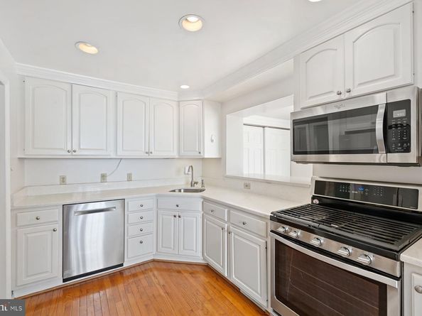 9407 Wadsworth Drive, Bethesda MD 20817