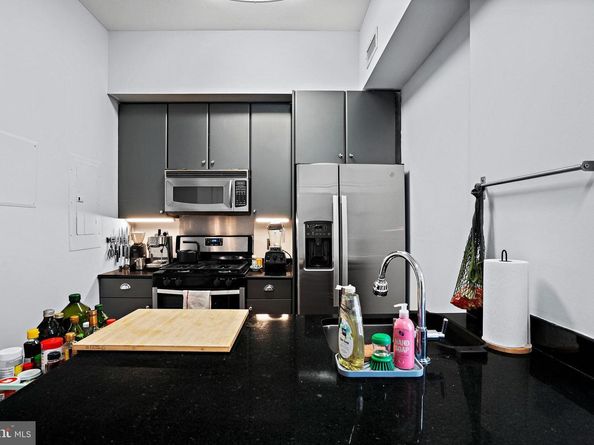 809 6TH Street NW 63, Washington DC 20001