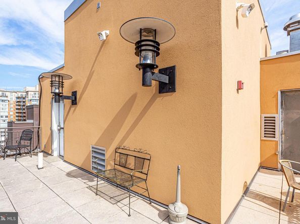 809 6TH Street NW 63, Washington DC 20001