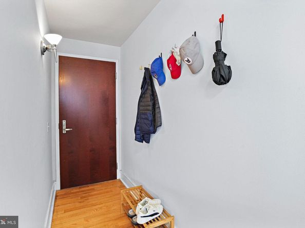 809 6TH Street NW 63, Washington DC 20001