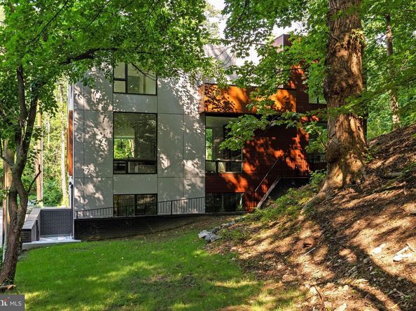 4656 Broad Branch Road NW, Washington DC 20008