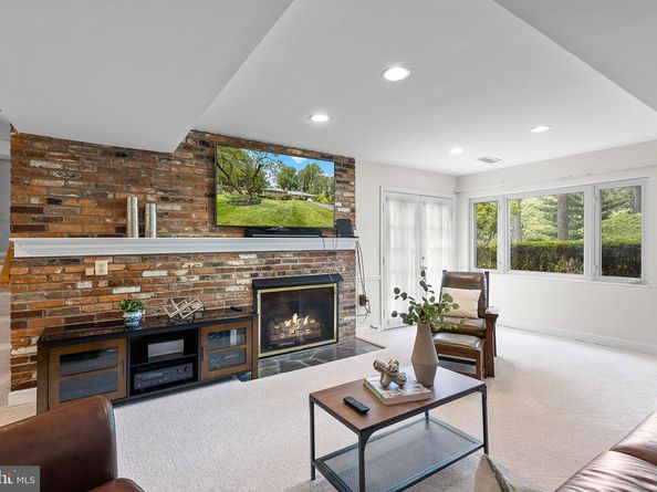 3504 Pinetree Terrace, Falls Church VA 22041