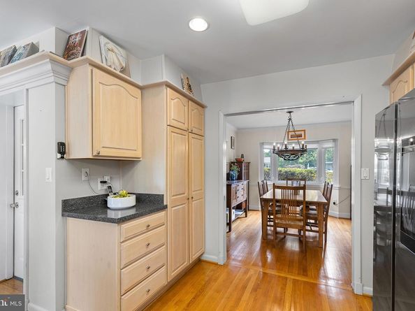 3504 Pinetree Terrace, Falls Church VA 22041