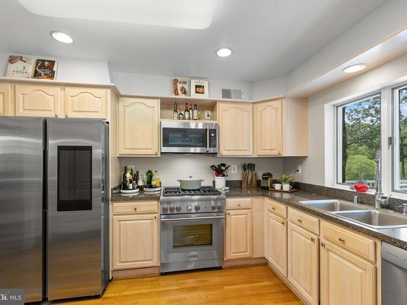 3504 Pinetree Terrace, Falls Church VA 22041