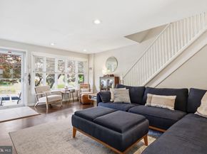 5430 Vicaris Street, Philadelphia PA 19128