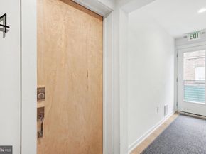 2216 40TH Place NW 4, Washington DC 20007