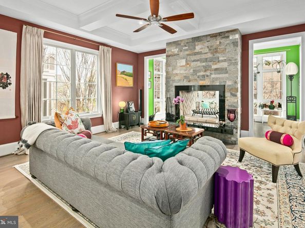 2816 1st Road N, Arlington VA 22201