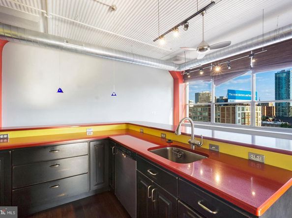 2200 Arch Street 912, Philadelphia PA 19103