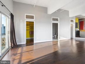2200 Arch Street 912, Philadelphia PA 19103