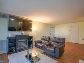 12 S Van Dorn Street 104, Alexandria VA 22304