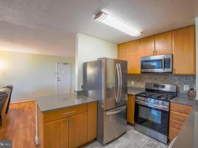 12 S Van Dorn Street 104, Alexandria VA 22304