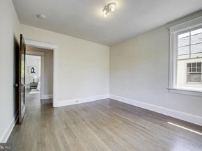 5533 33rd Street NW, Washington DC 20015