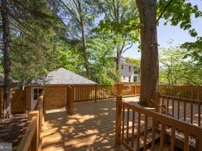 5533 33rd Street NW, Washington DC 20015