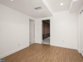 5026 Cathedral Avenue NW, Washington DC 20016