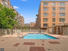 355 I Street SW 217, Washington DC 20024