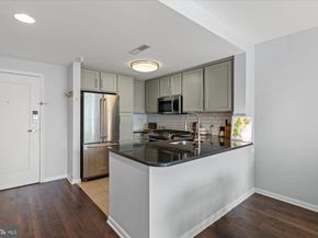 355 I Street SW 217, Washington DC 20024