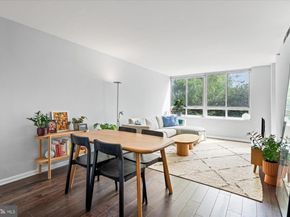 355 I Street SW 217, Washington DC 20024