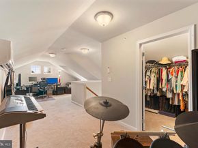 345 Newtown Road, Warminster PA 18974