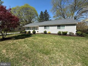1107 Cromwell Road, Glenside PA 19038