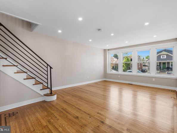1121 Shelmire Avenue, Philadelphia PA 19111