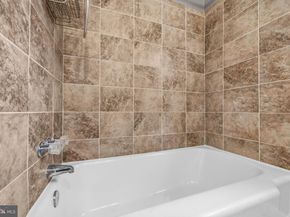 520 49TH Street NE, Washington DC 20019