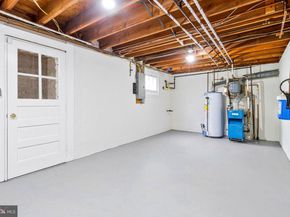 6450 Old Chesterbrook Road, Mclean VA 22101