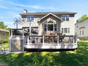 4004 9TH Street S, Arlington VA 22204