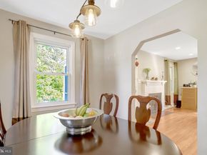 2850 Brook Drive, Falls Church VA 22042