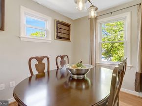 2850 Brook Drive, Falls Church VA 22042