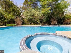 1 Saint Andrews Court, New Hope PA 18938