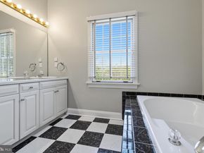 1 Saint Andrews Court, New Hope PA 18938