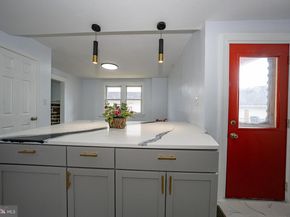 828 Mason Avenue, Drexel Hill PA 19026