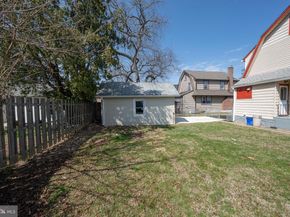 828 Mason Avenue, Drexel Hill PA 19026