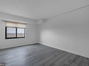 307 Yoakum Parkway 1722, Alexandria VA 22304