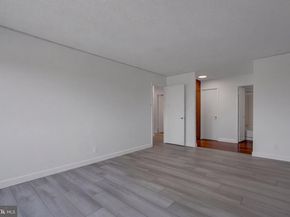 307 Yoakum Parkway 1722, Alexandria VA 22304