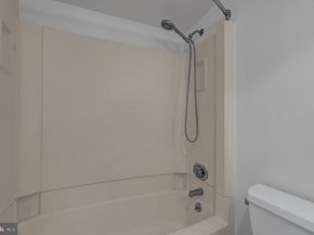 307 Yoakum Parkway 1722, Alexandria VA 22304