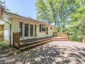 410 Victoria Court NW, Vienna VA 22180
