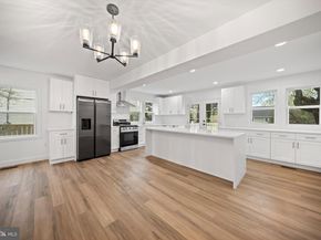 3141 Annandale Road, Falls Church VA 22042