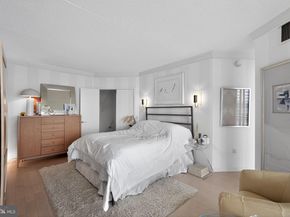 2301 Cherry Street 14A, Philadelphia PA 19103