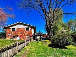 3715 Moss Drive, Annandale VA 22003