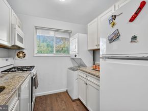 2821 Kalmia Lee Court 302, Falls Church VA 22042