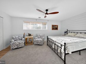 2821 Kalmia Lee Court 302, Falls Church VA 22042
