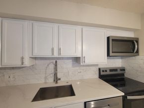 10313 Valley Forge Circle 313, King Of Prussia PA 19406