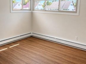 204 Kenwood Drive S, Levittown PA 19055
