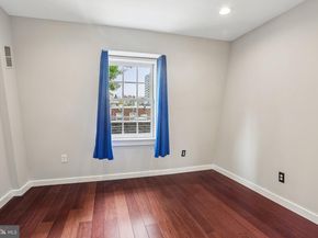 718 Bradford Alley, Philadelphia PA 19147