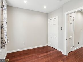 718 Bradford Alley, Philadelphia PA 19147