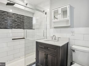 718 Bradford Alley, Philadelphia PA 19147