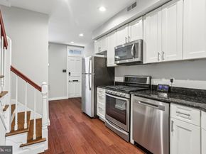 718 Bradford Alley, Philadelphia PA 19147