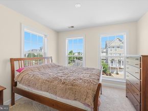 2499 Curie 111, Herndon VA 20171